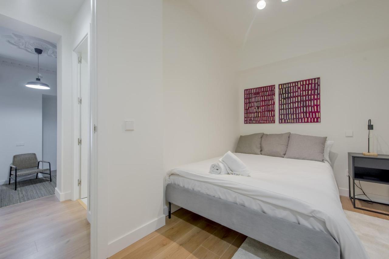 Modern Apt & Cool Interior Design En El Retiro Lägenhet Madrid Exteriör bild