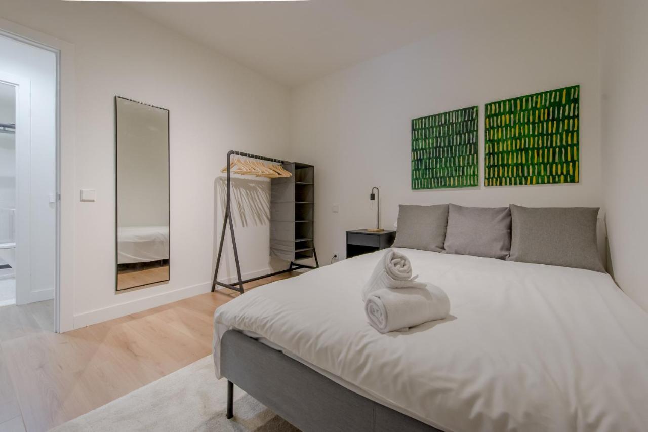 Modern Apt & Cool Interior Design En El Retiro Lägenhet Madrid Exteriör bild